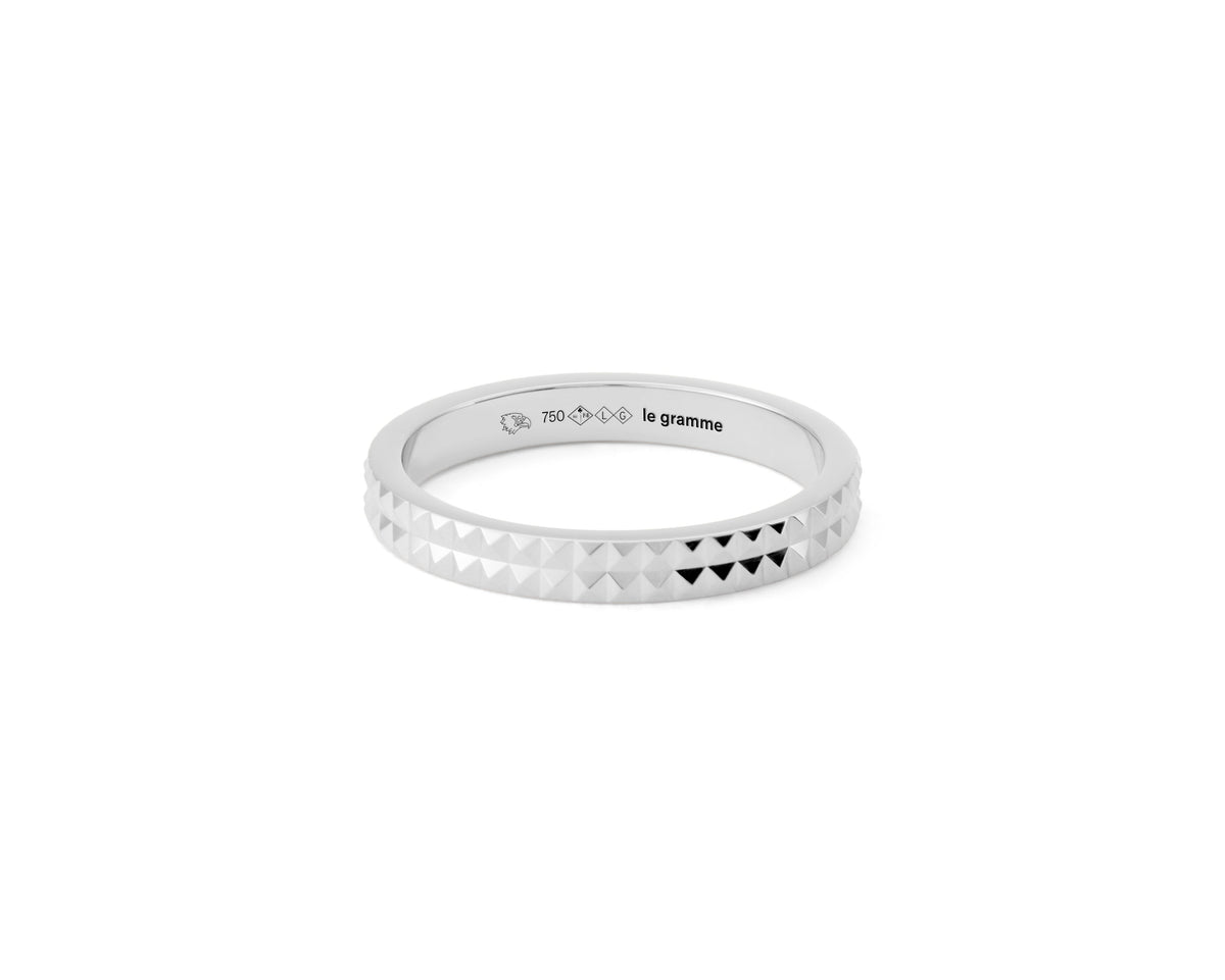 4g guilloche ribbon wedding ring