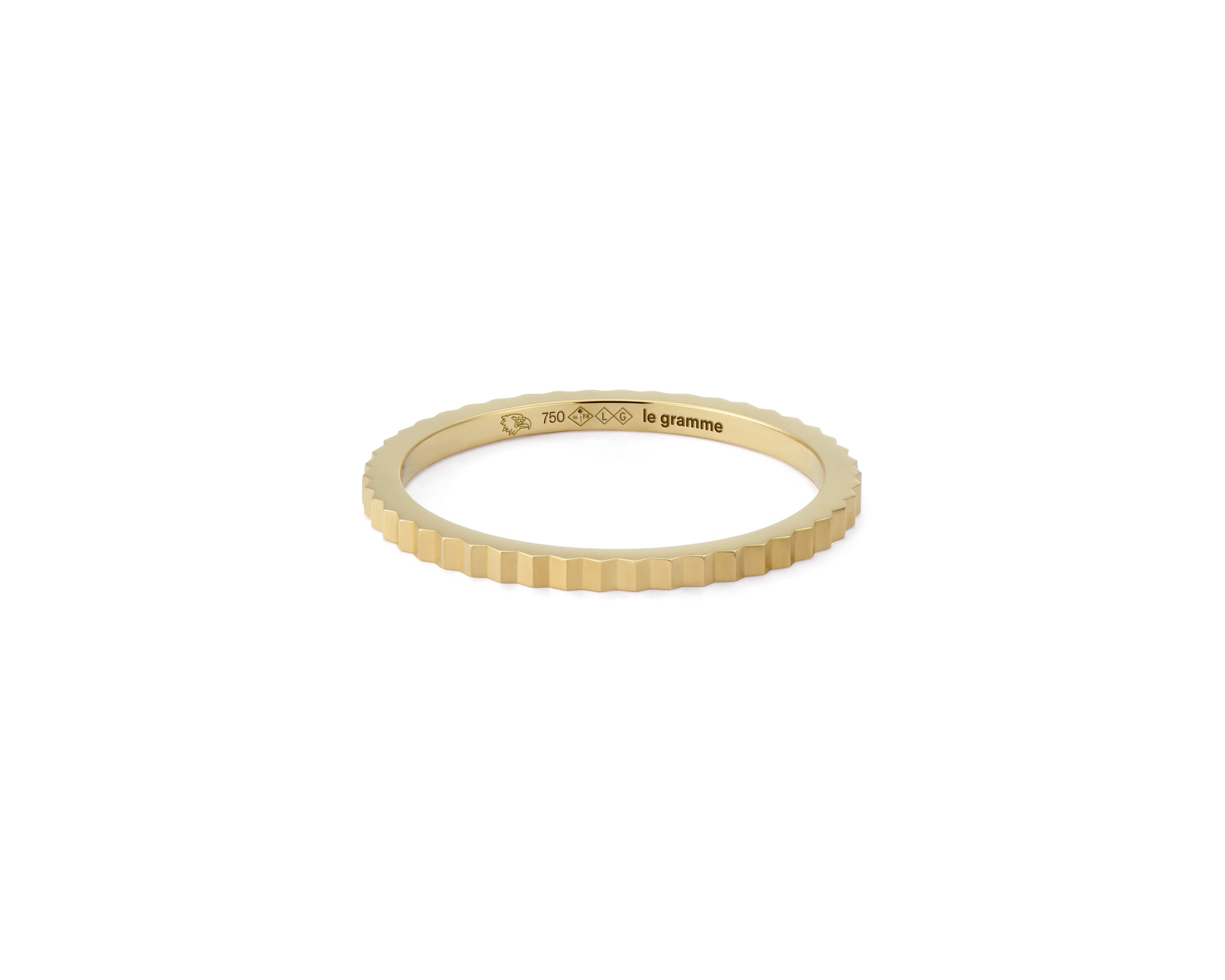 2g guilloche ribbon wedding ring