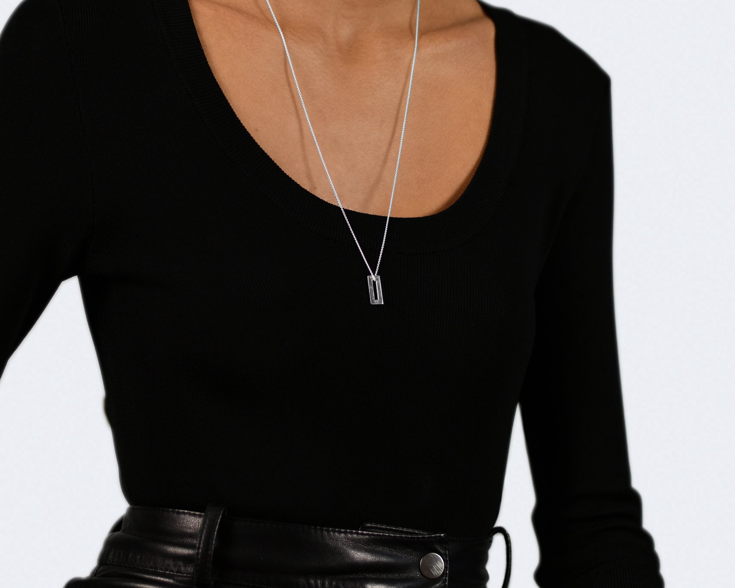 rectangle necklace 1.5g