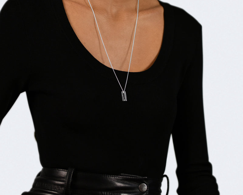 rectangle necklace 1.5g