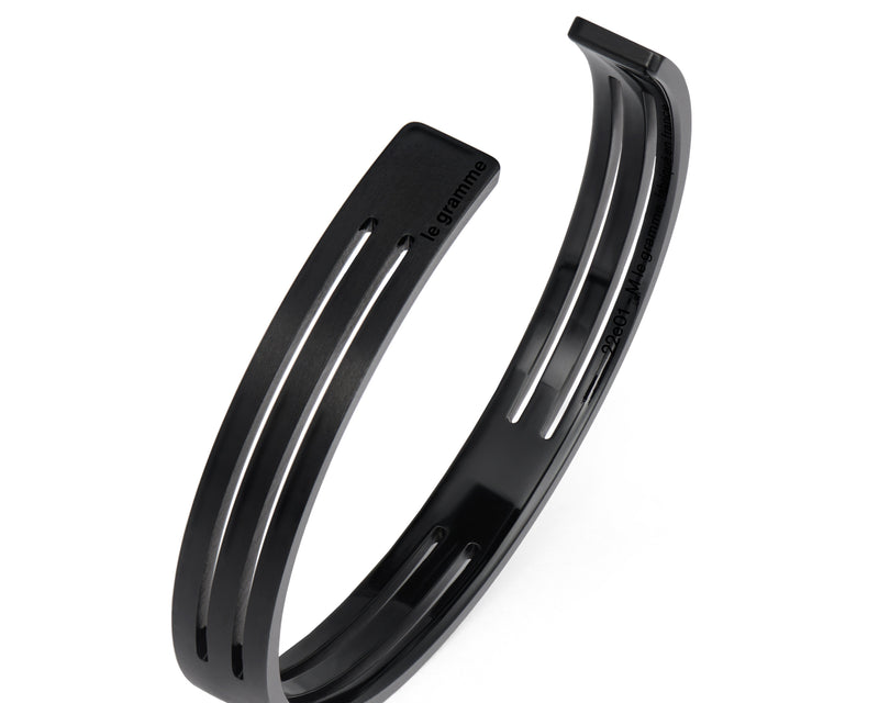 perforated ribbon bracelet 8g